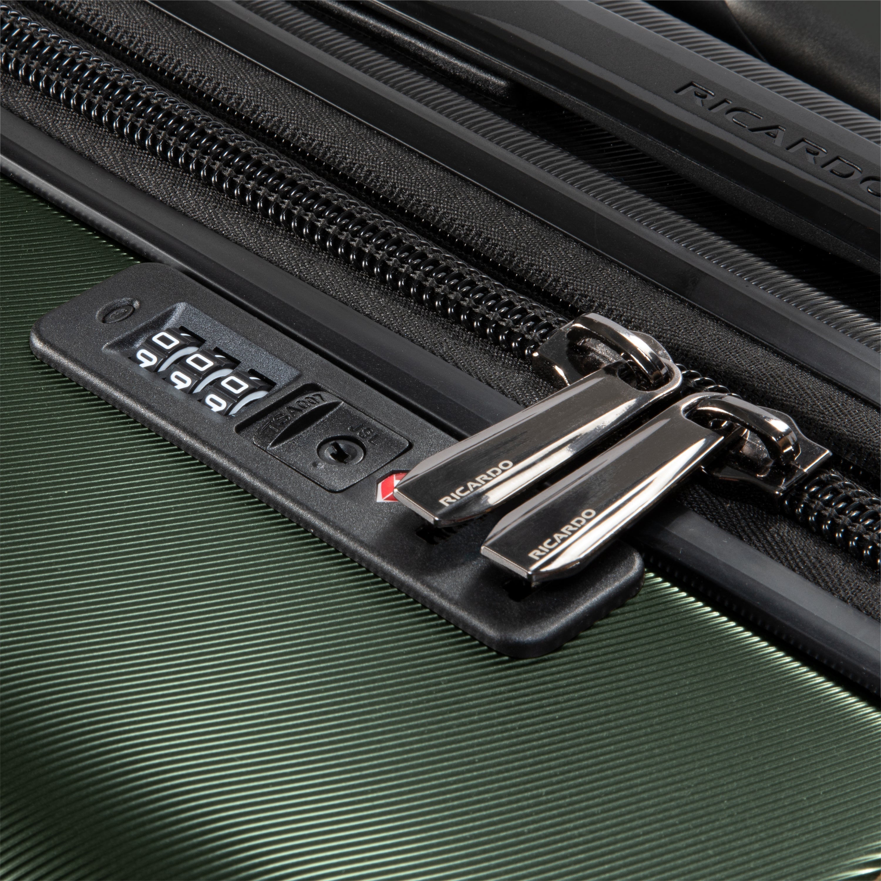 Ricardo luggage combination lock top
