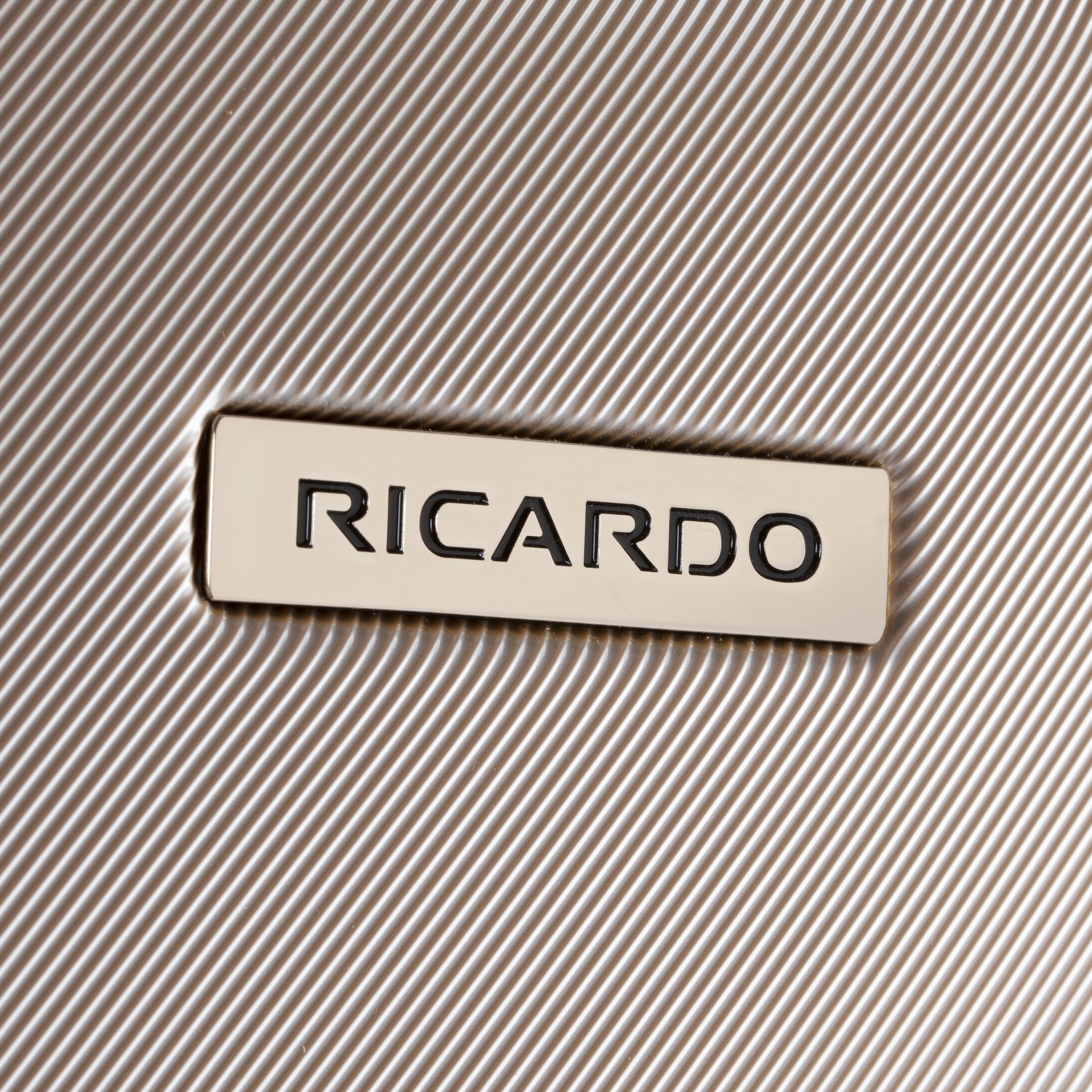 Ricardo Beverly Hills Montecito 2.0 Montecito 2.0 Hardside 2-Piece Set (21