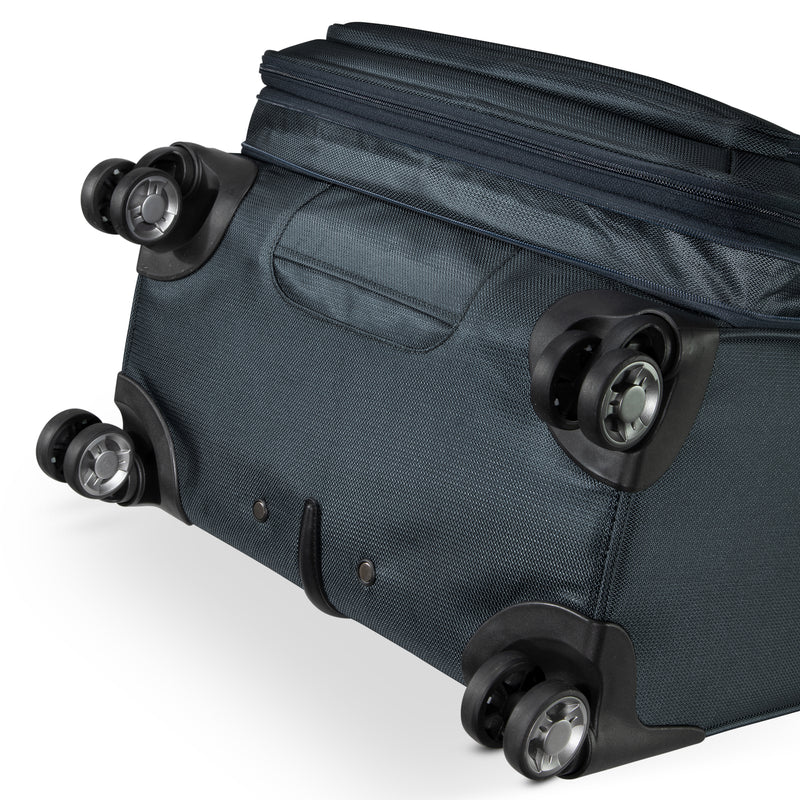 Ricardo Beverly Hills Avalon Avalon Softside Medium Check-In Expandable Spinner