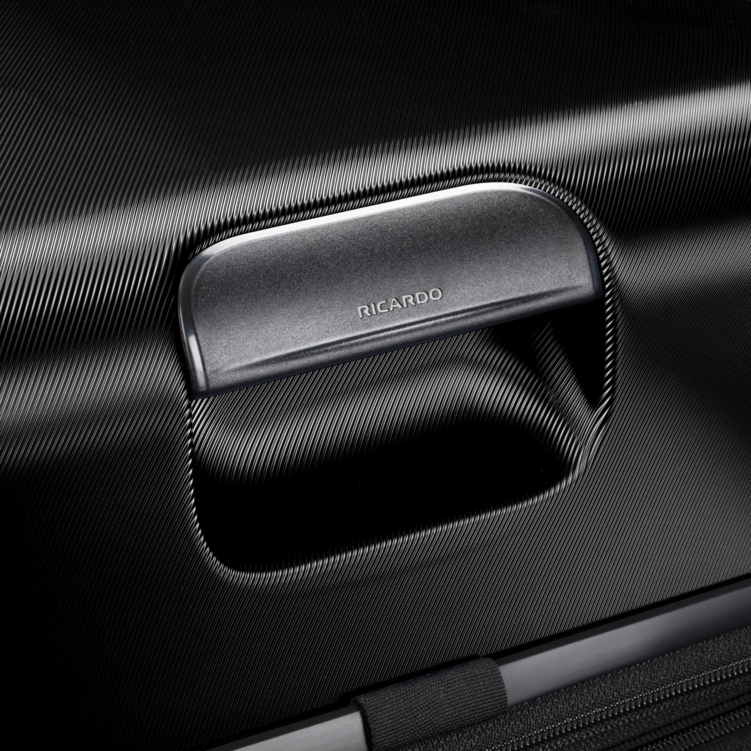 Ricardo Beverly Hills Brentwood Brentwood Hardside 2pc Set (21" Carry-On & 29" Large Check-In)