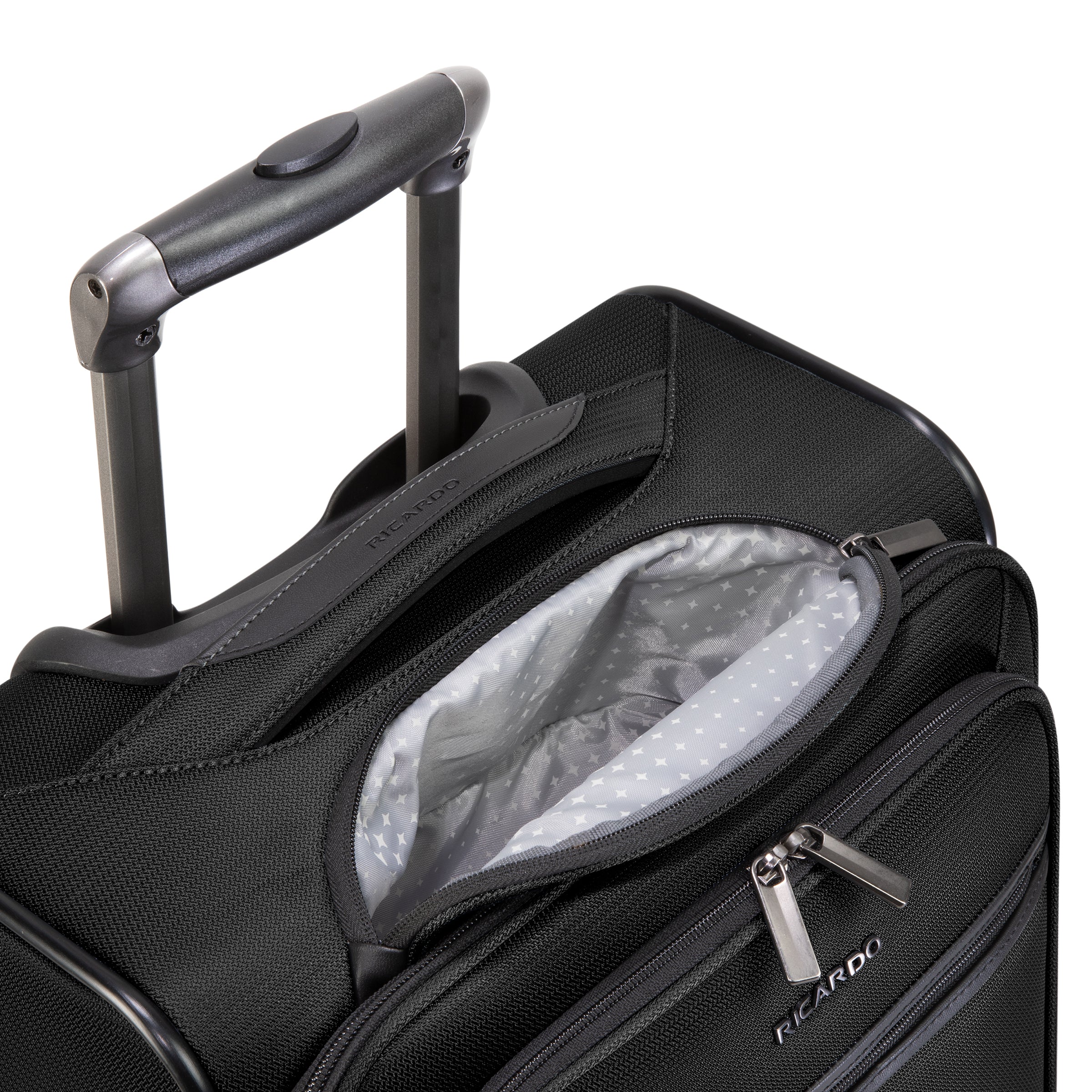 Solana Softside Medium Check-In Expandable Spinner