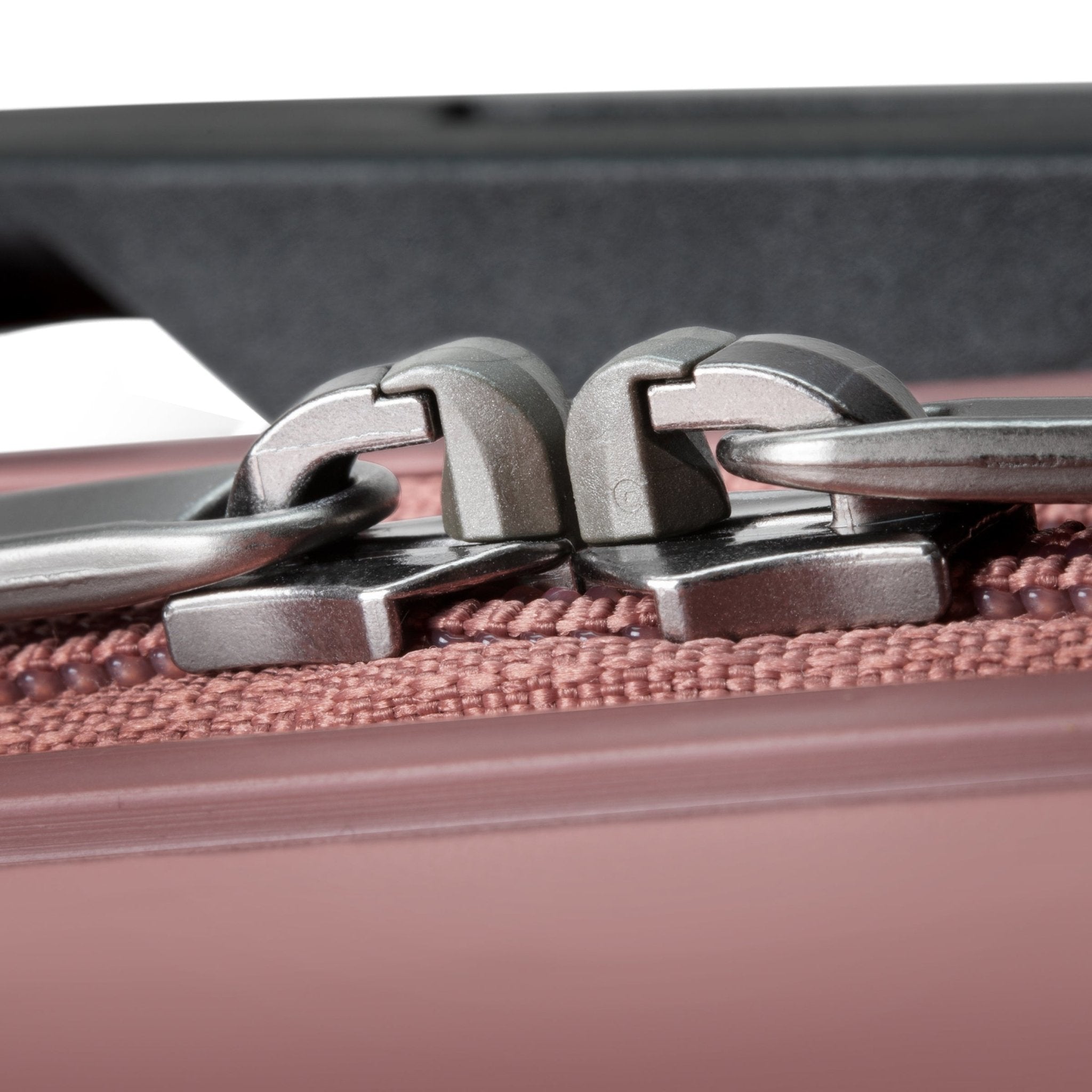 Ricardo Beverly Hills Cambria Cambria Hardside Carry-On Expandable Spinner