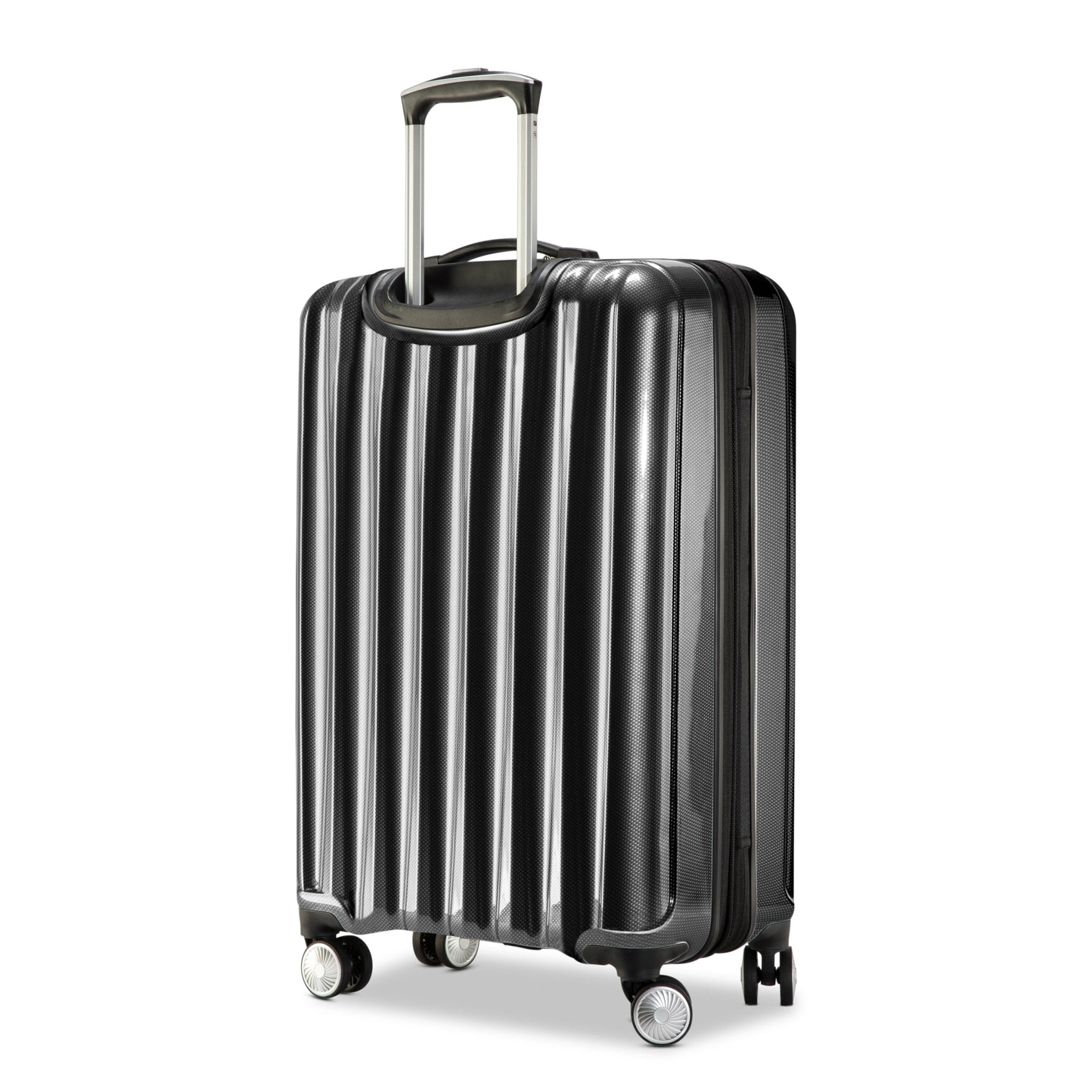 Claremont 2.0 Hardside Medium Check-In Expandable Spinner