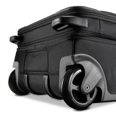 Ricardo Beverly Hills Ricardo Flight Essentials Flight Essentials Softside Carry-On, Black
