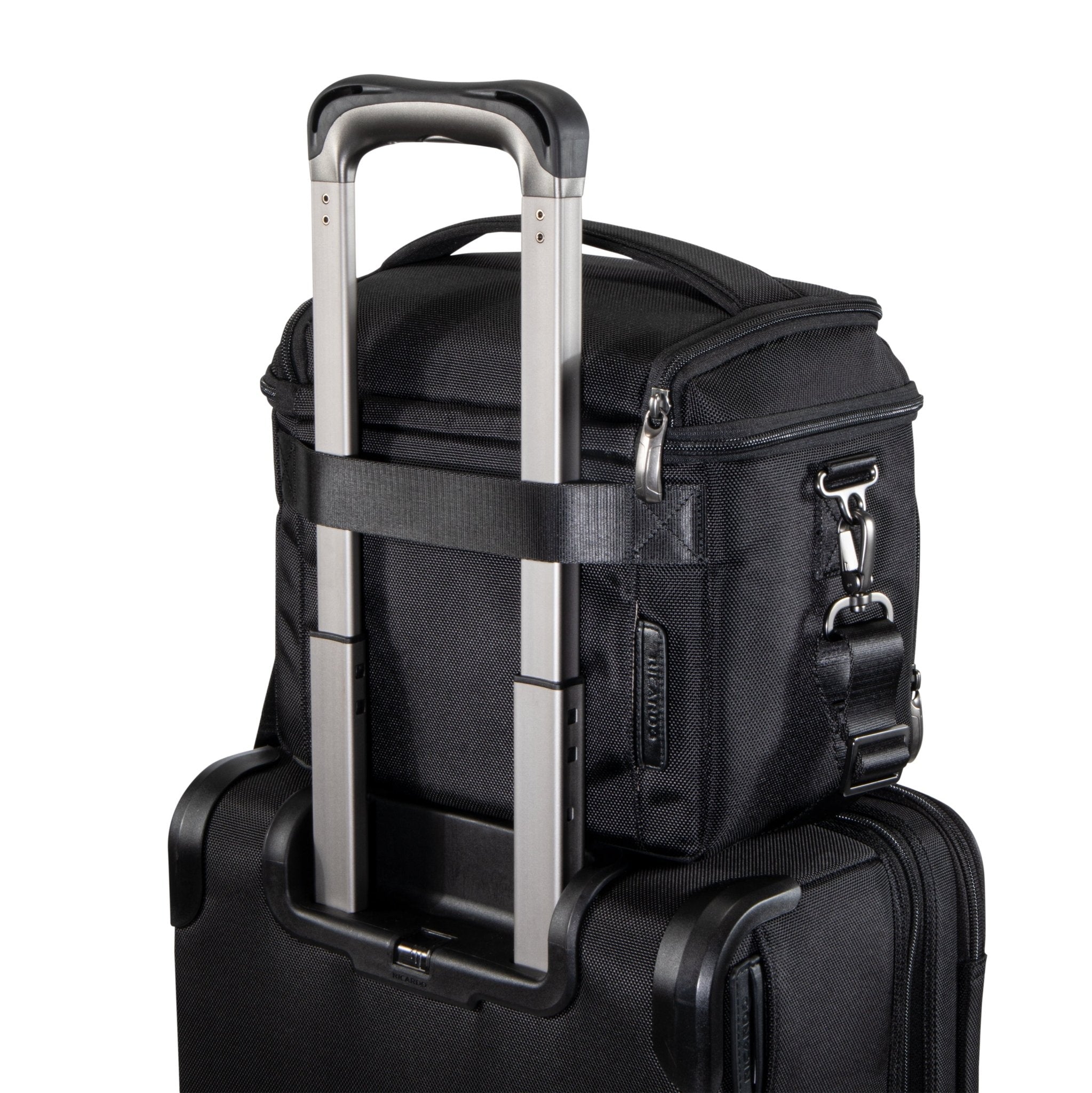 Ricardo Beverly Hills Ricardo Flight Essentials Flight Essentials Softside Small Cooler, Black - 10L (Arrivia Exclsuive)