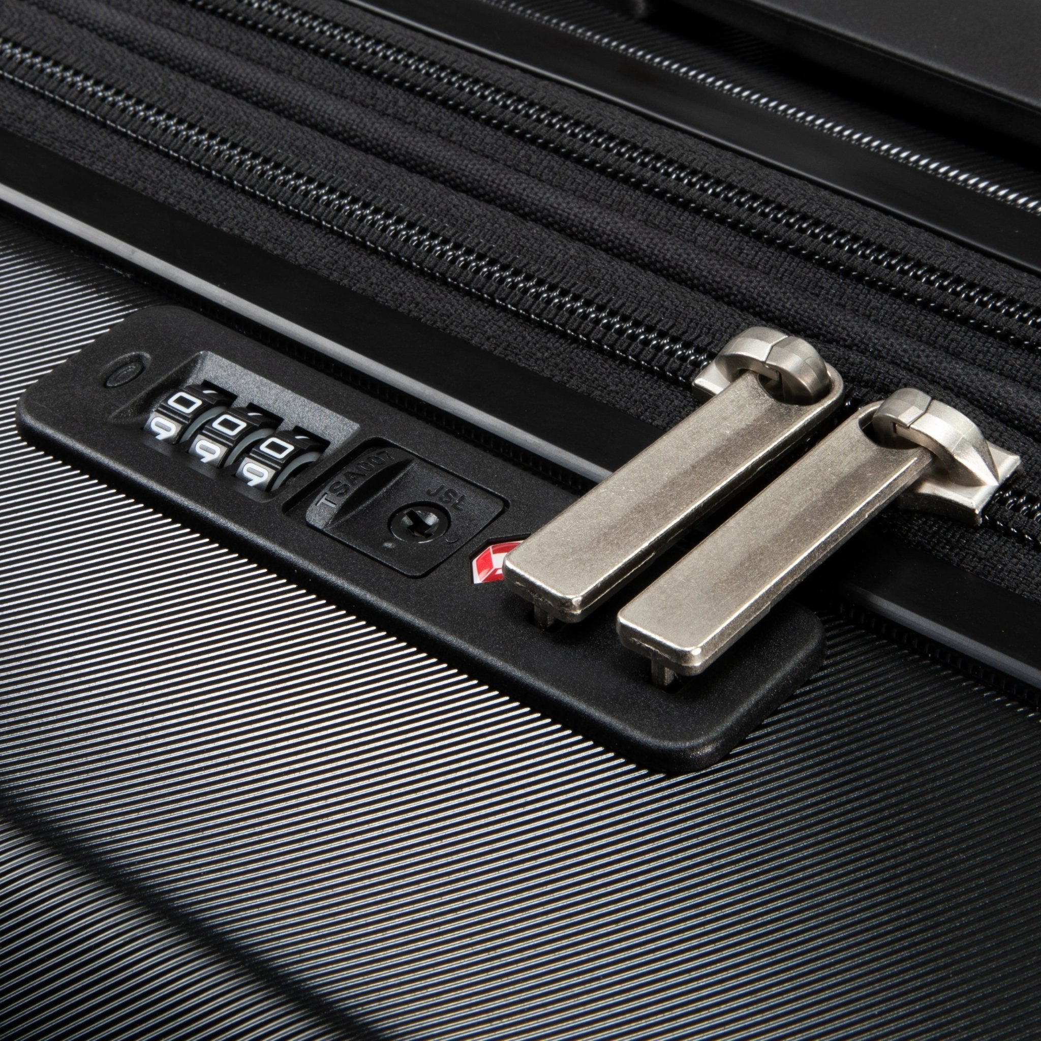 RIKO　黒　38 Melrose Hardside 3-Piece Set | Ricardo Luggage – Ricardo Beverly Hills