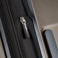 Ricardo Beverly Hills Melrose Melrose Hardside Medium Check-In Expandable Spinner (Arrivia Exclusive)