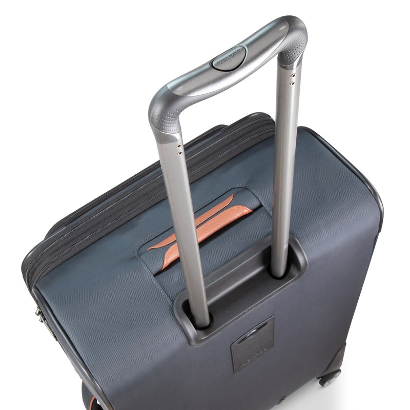 Montecito 3.0 Softside Medium Check - In Expandable Spinner - Ricardo Beverly Hills
