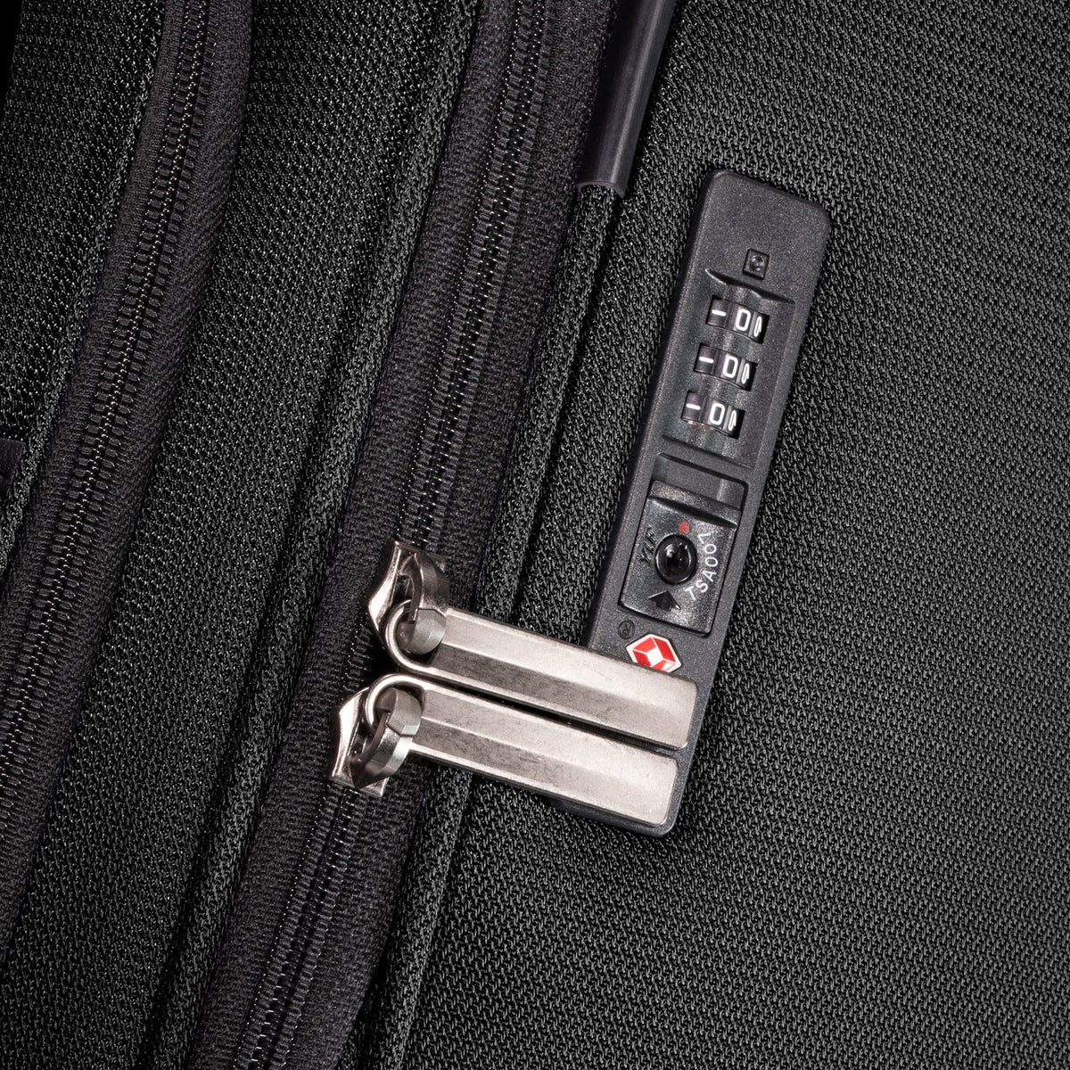 Solana Softside Medium Check-In Expandable Spinner - Ricardo Beverly Hills