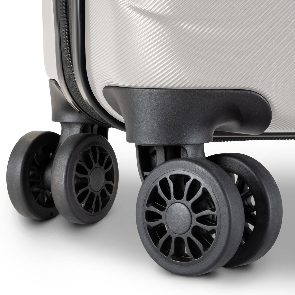 Summit Hardside Carry-on Expandable Spinner - Ricardo Beverly Hills