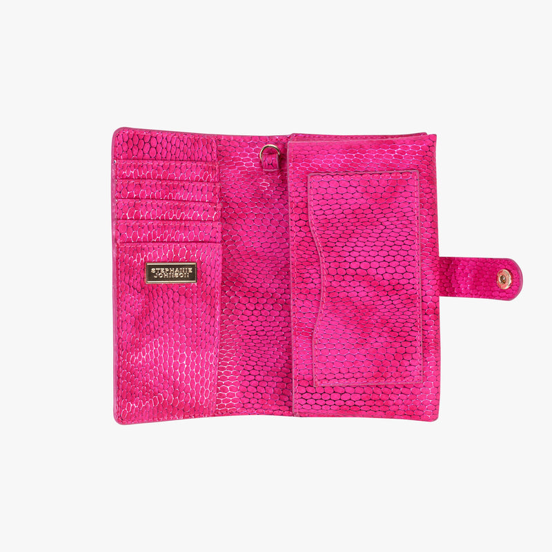 Havana Jane Wristlet Tech Wallet in Pink bottom view~~Color:Pink~~Description:Opened